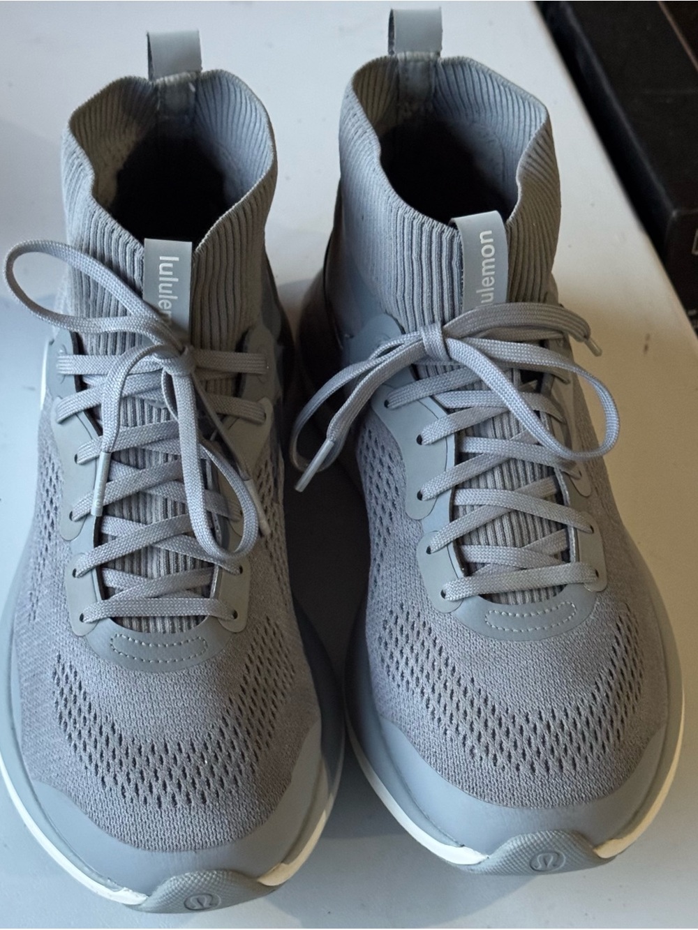 Lululemon Chargefeel Mid Women's Workout Shoe Grey Size 8.5